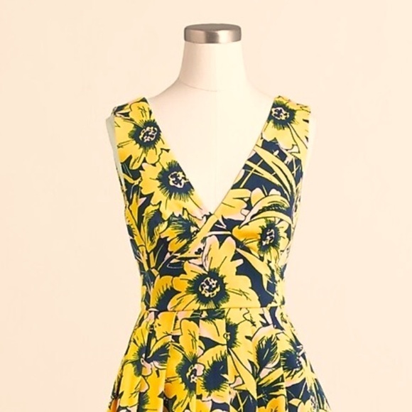 J. Crew Piqué Tailored Dress Double V Neck Navy Floral Yellow Pink Size 6 EUC - Picture 11 of 16
